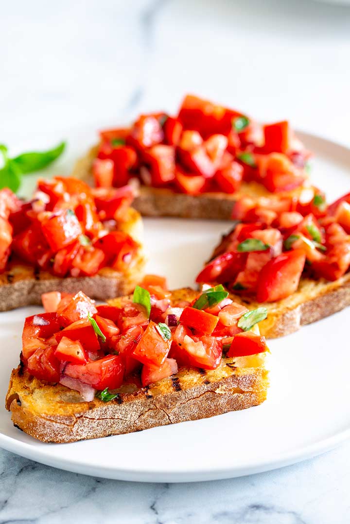 ["[\"Smirnoff Bruschetta | Recipes | ["[\"The thirsty kitchen\"]"]\"]"]